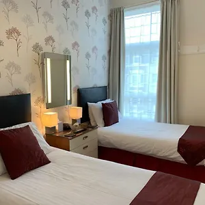 Howdale Guest house